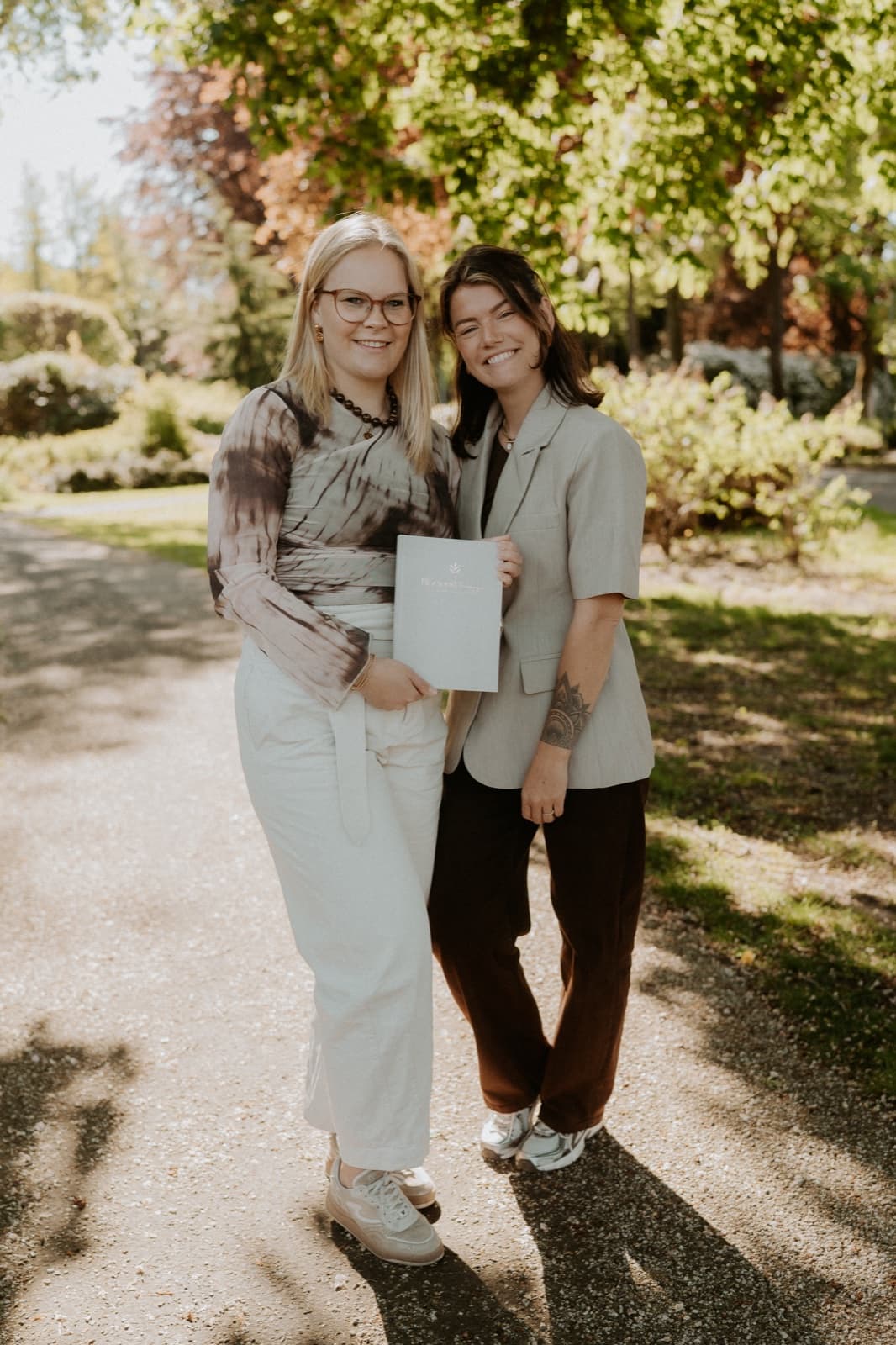 Portret van Janine en Claudia samen